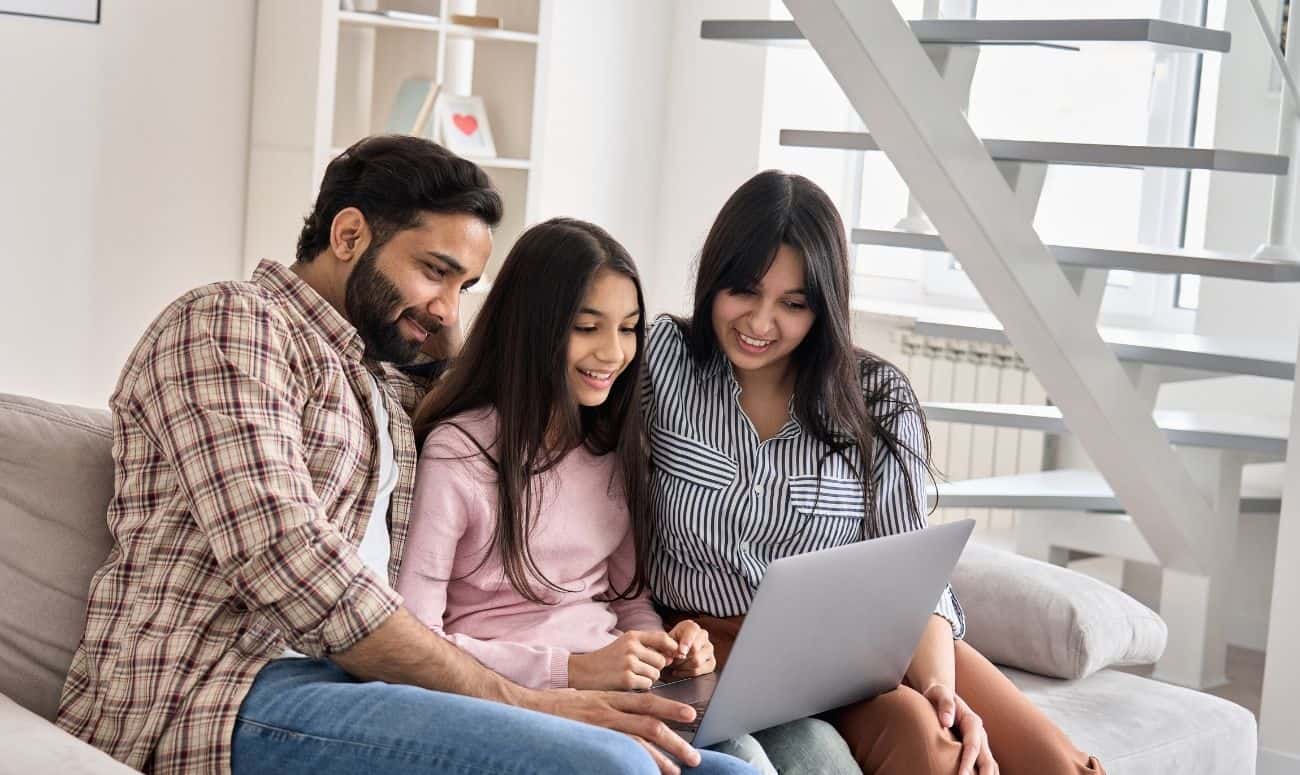 How to Build a Strong Bond with Your Adolescents?